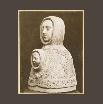 Archives Départementales de la Haute-Loire. Identification d'une sculpture de la vierge à l'enfant (4 T 20).