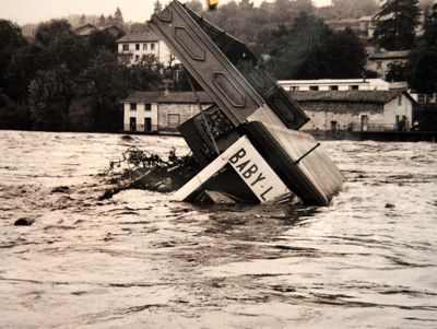 Archives départementales de la Haute-Loire. Crue de la Loire de septembre 1980 (sous-série 3 Num 104), photo © Gendep43.