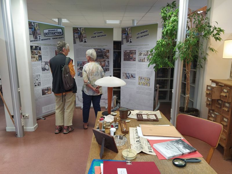 JEP 2023 : visite de l'exposition "Archives en BD" réalisée par les Archives de la Corrèze.